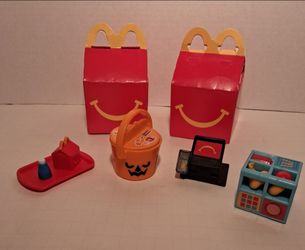 4 McDonald's opened mini happy meal toys with 2 boxes $5 FOR ALL!