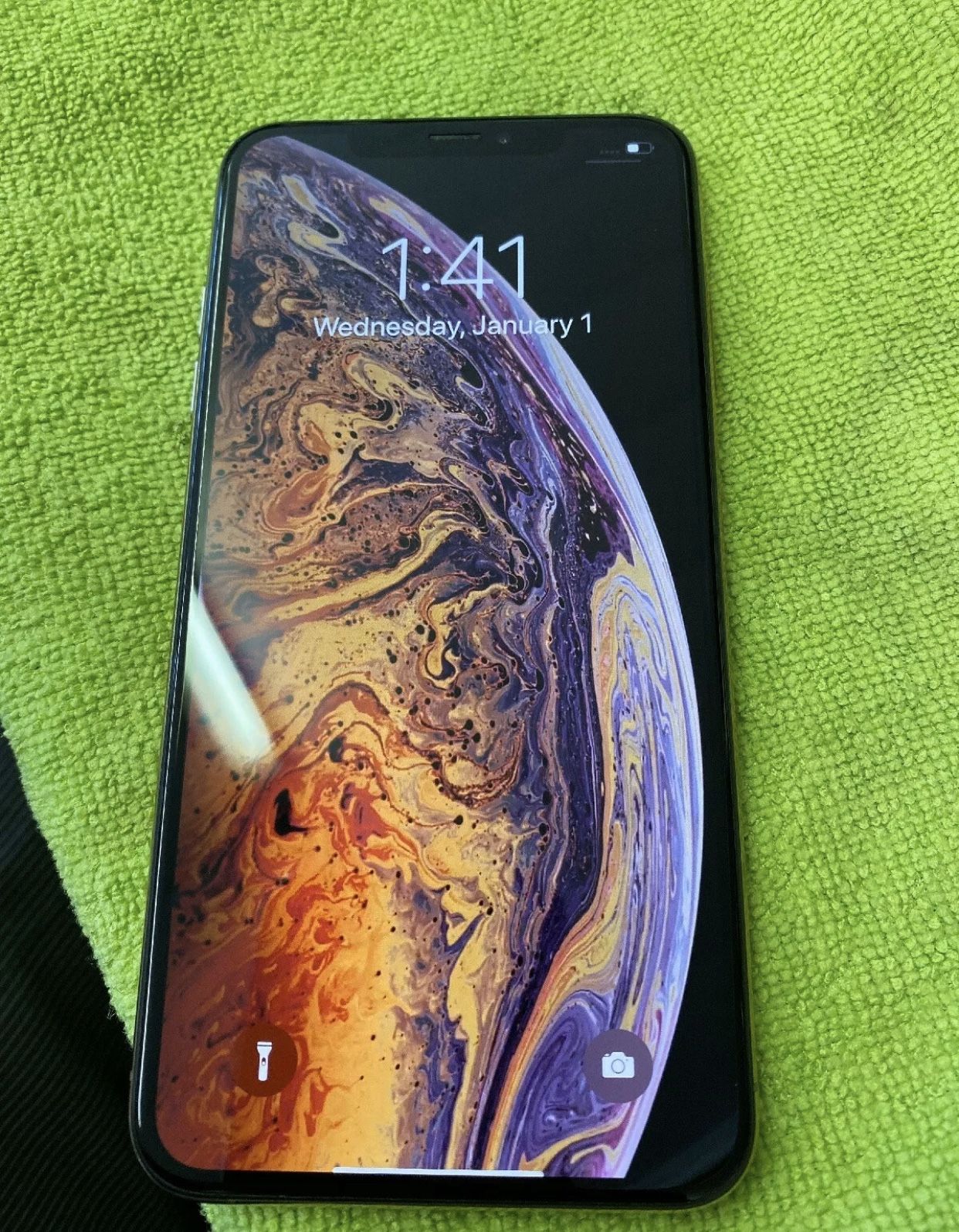 Apple iPhone XS Max 256GB Unlocked with AppleCare Rose Gold