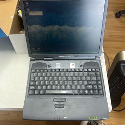 Satellite 4090XDVD 1st Generation Toshiba Notebook 
