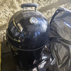 18" Weber Smokey Mountain Smoker