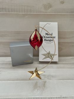 Dept. 56 Ornament Hanger 24K Gold Plated Metal w/ Star Base & Glitter Ornament