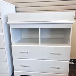 Brand New 2 Drawer Infant Changing Table Dresser, White, New and Assembled