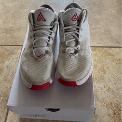 Nike Zoom Freak 1 Size 8.5