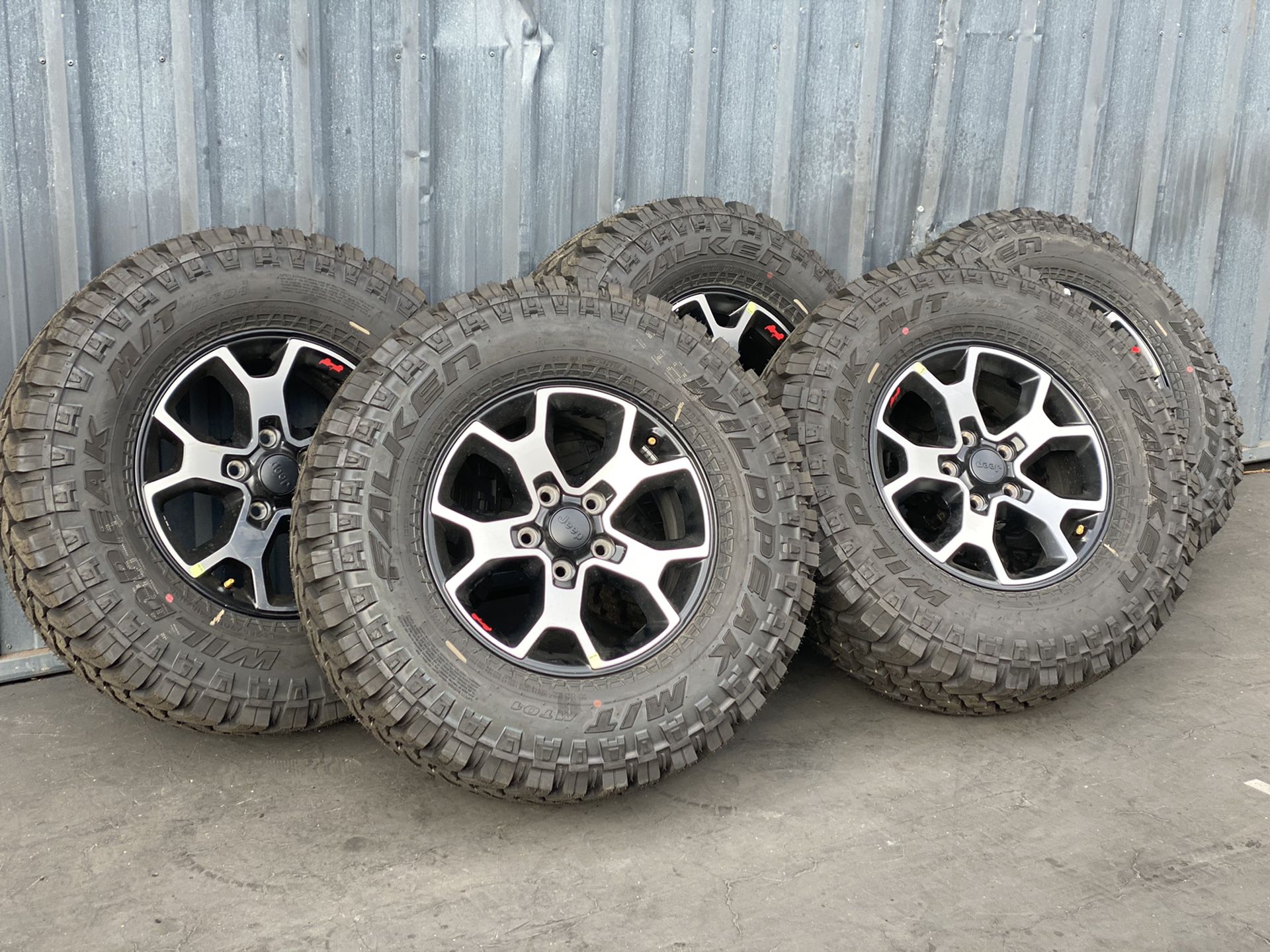 17” Jeep Wrangler Rubicon NEW wheels and tires