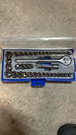 38 Piece Ratchet Socket set