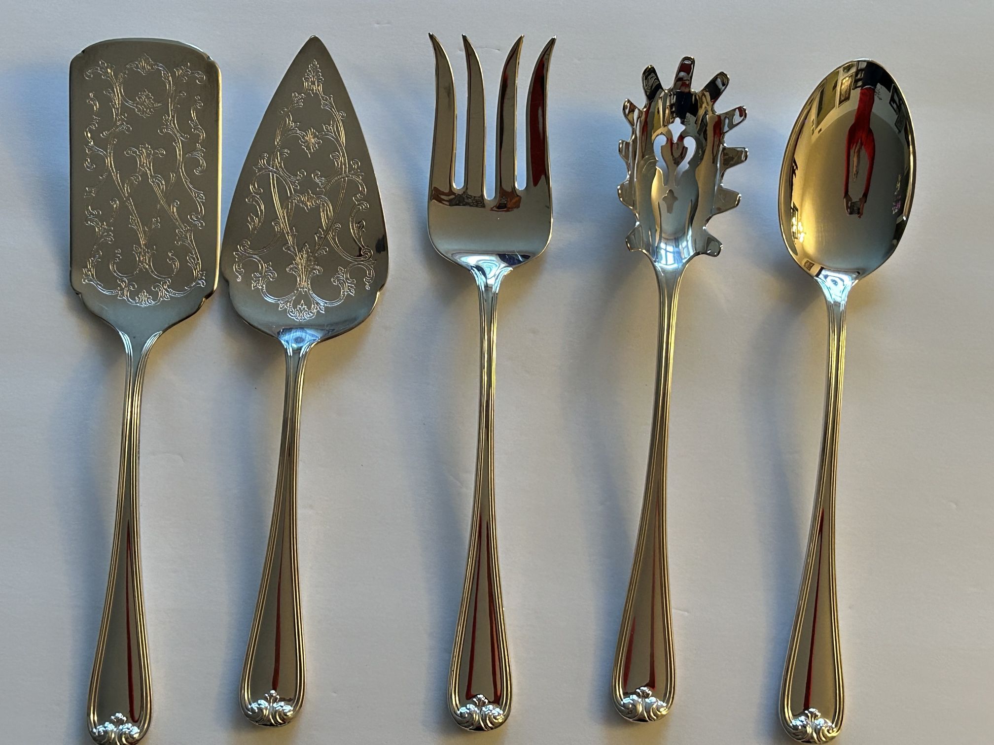 Gotham Heritage Pattern Silver Plated Serving Accessories Set, Made In Italy.