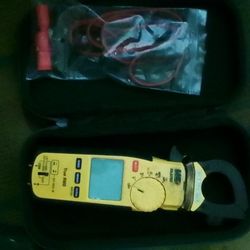 UEi DL429B True RMS Clamp Meter