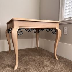 2 Bernhardt End Tables