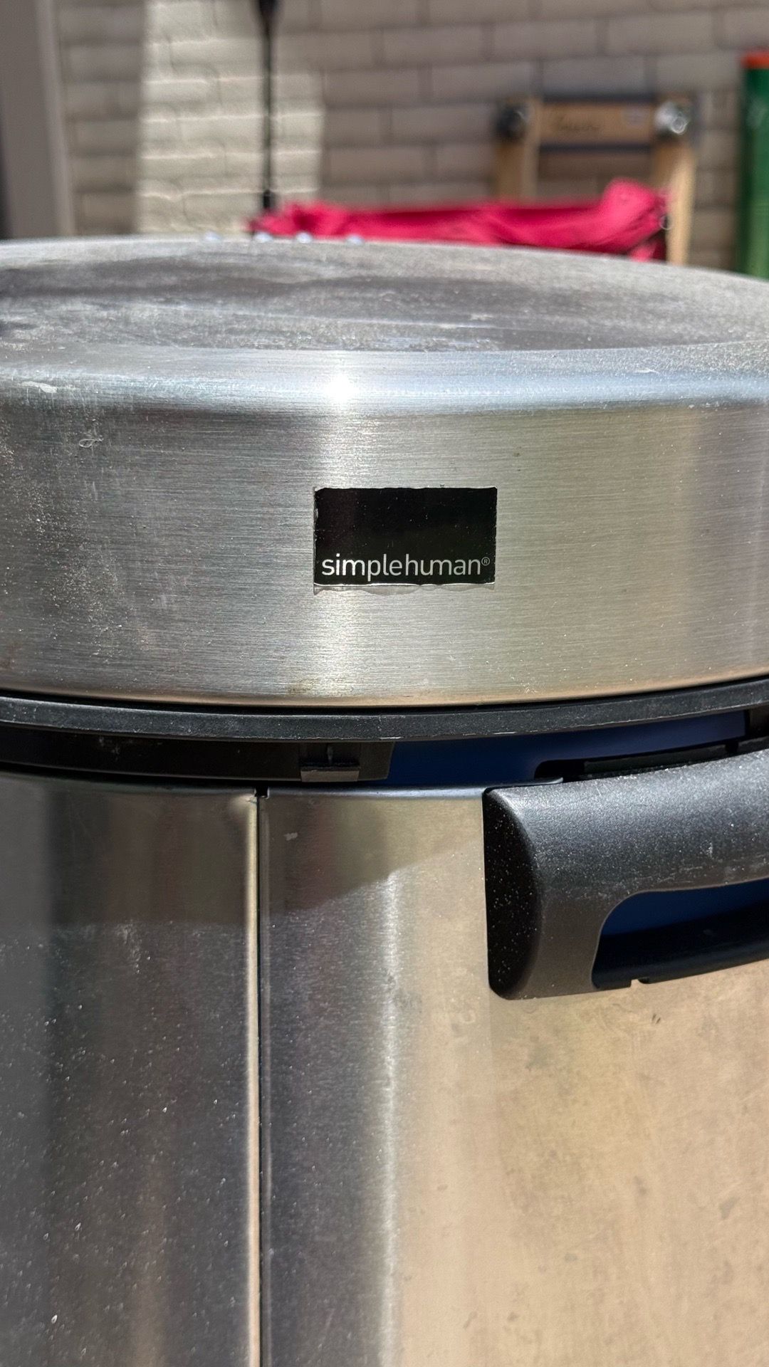Simplehuman Commercial Swing Top Can