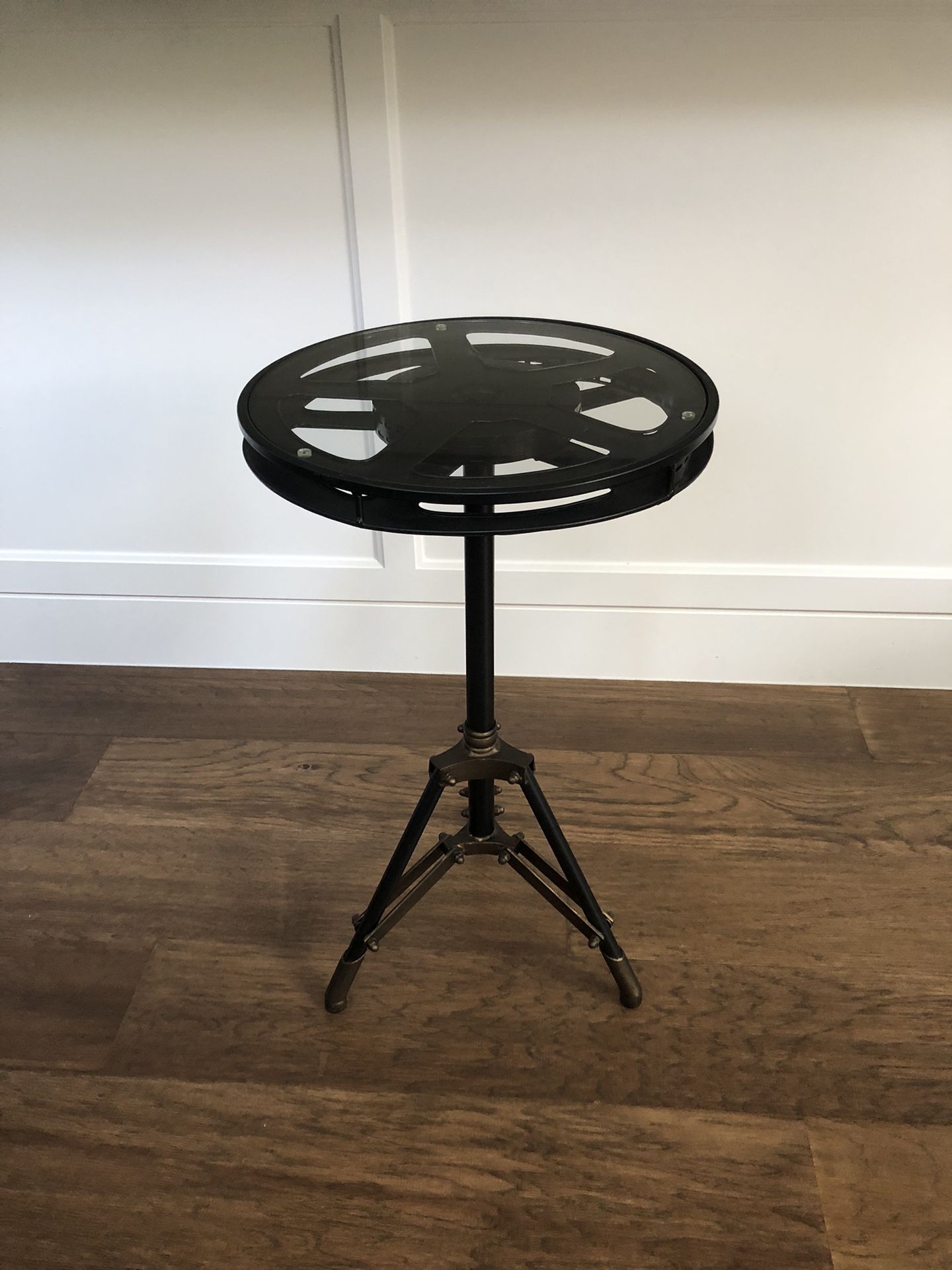 Pier 1 Industrial Movie Reel Accent Table for Sale in Round Rock, TX -  OfferUp