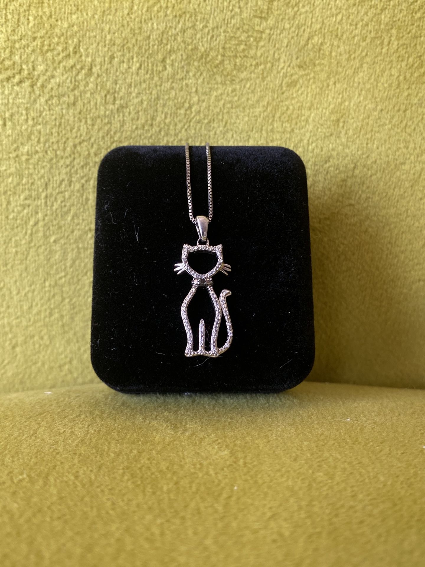 Black Diamond Cat Necklace