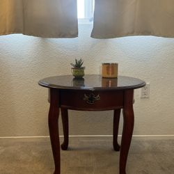 Cute Wood End Table 