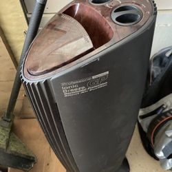 Ionic Breeze GP Sharper Image Silent Air Purifier S1730