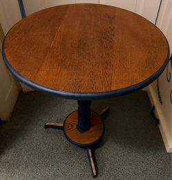 Vintage Round Wood Pedestal Side Table