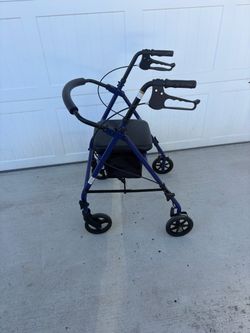 4-Wheel Rollator Walker with Seat