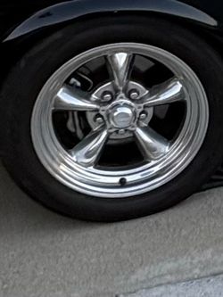 Torq thrust ll wheels