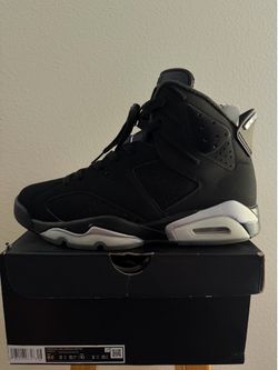 Jordan 6 Retro Chrome Size: 8.5 Men’s VNDS (Worn Once)