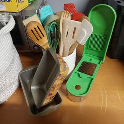 Kitchen stuff.