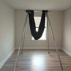 Vevor Aerial Yoga Stand/ Portable Sensory Swing