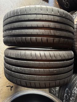 Pair of 245 35 20 Michelin Pilot sport 4s tires
