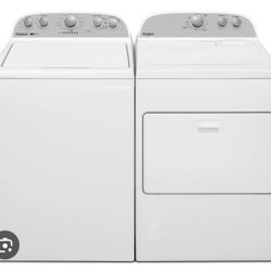 2022 Whirlpool Washer And Gas Dryer