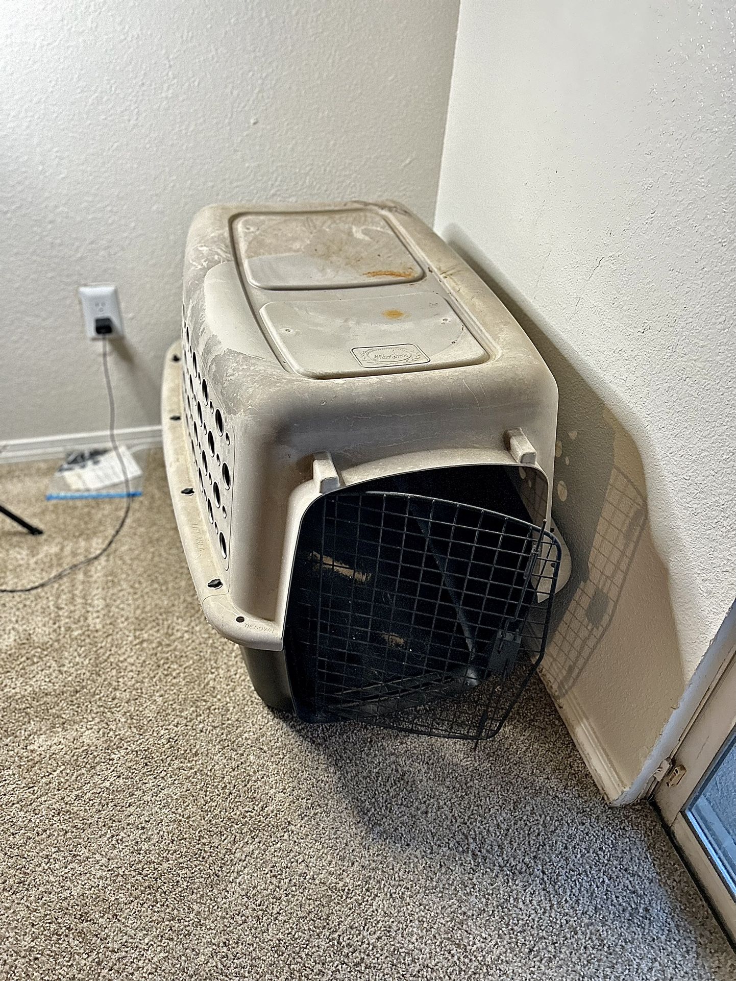 Large Dog Kennel