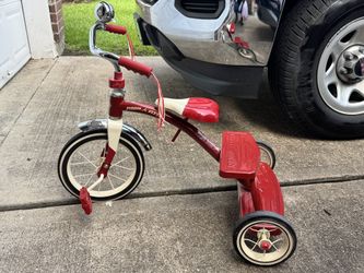 Radio Flyer Classic Tricycle