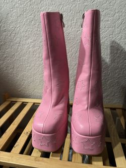Pink Star Boots