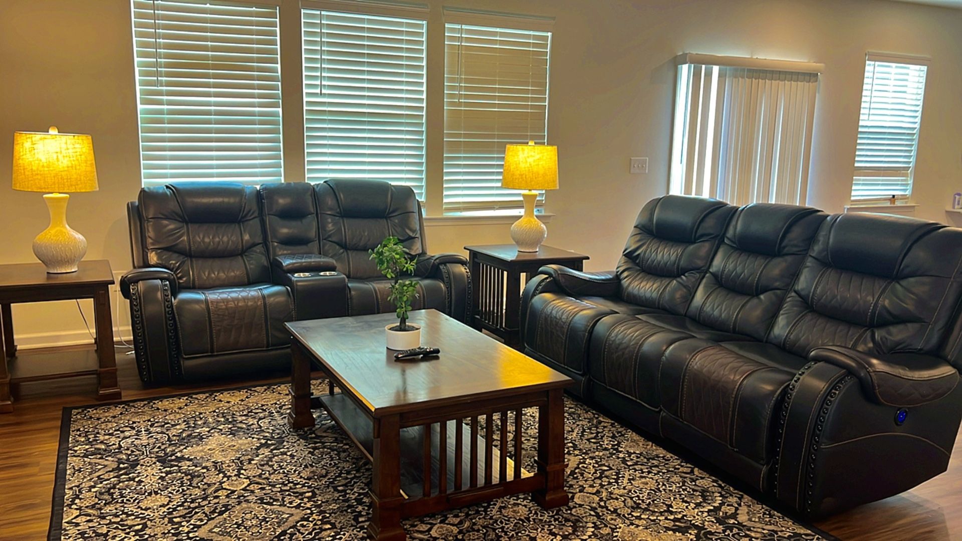 Rooms To Go Recliner Leather Sofa