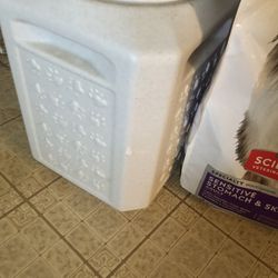 Dog Food Container & Some Free Food