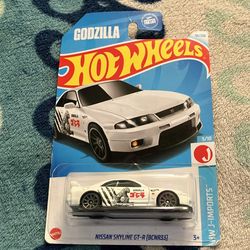 Nissan skyline GTR Godzilla bcnr33 hot wheels
