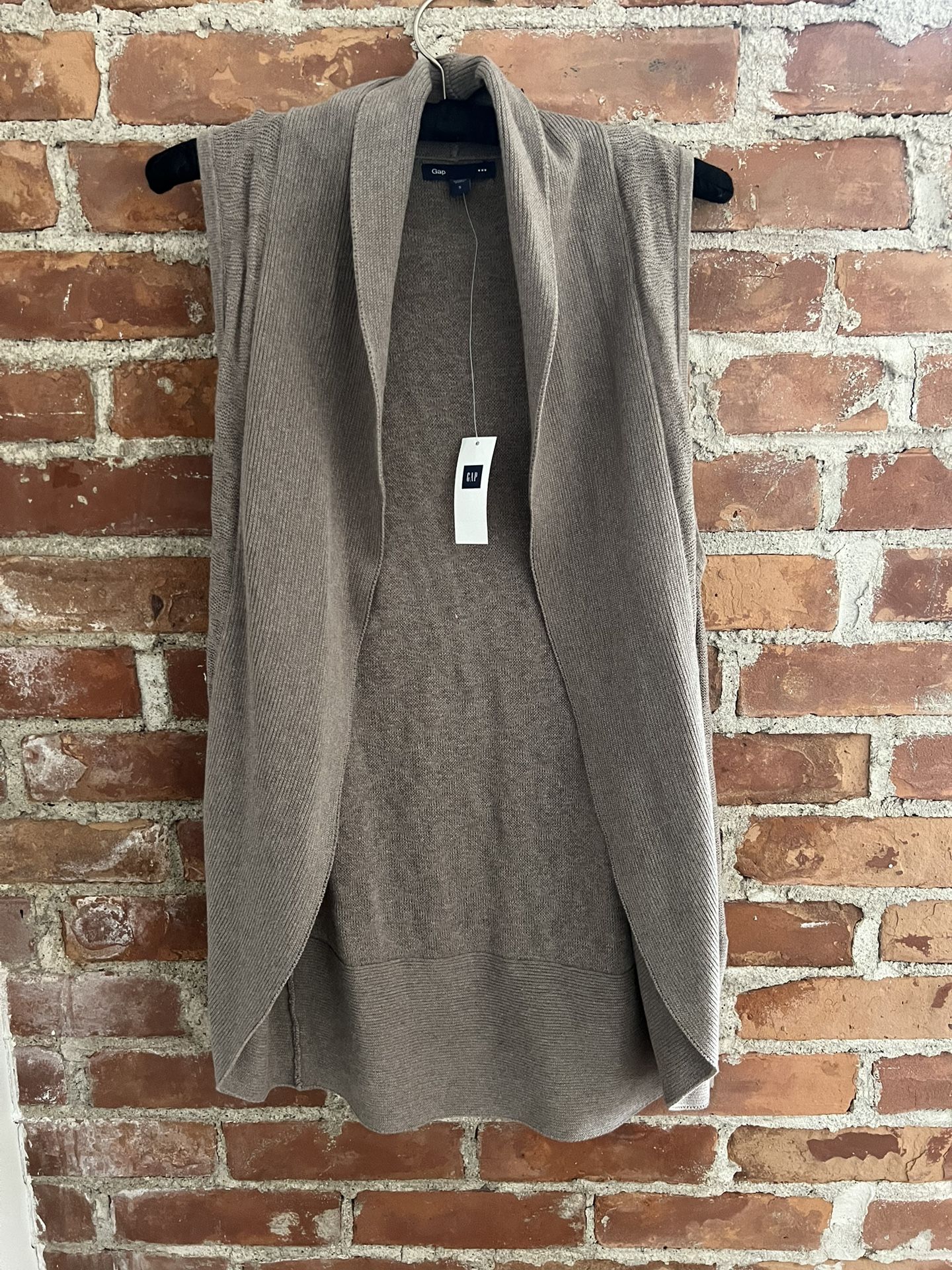 Gap cardigan vest