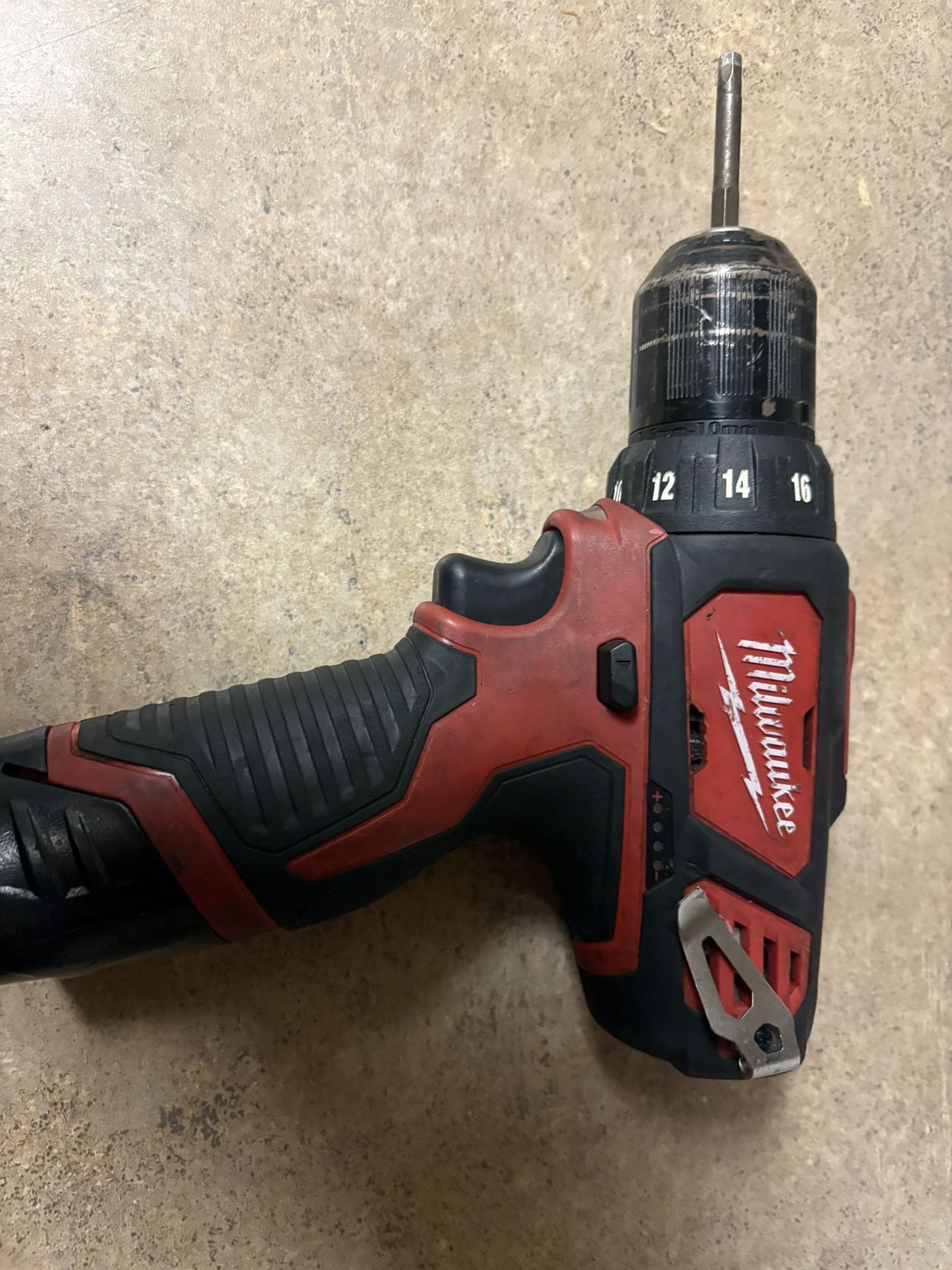 Milwaukee M12 Drill/driver