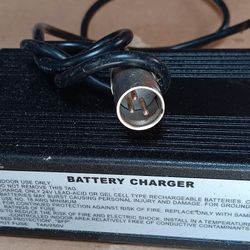 Battery Charger 24volt 3prong