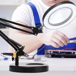 Magnifying Desk Lamp