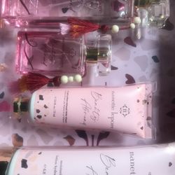 Nanette Lepore 4 Pc Set Brand New Never Open