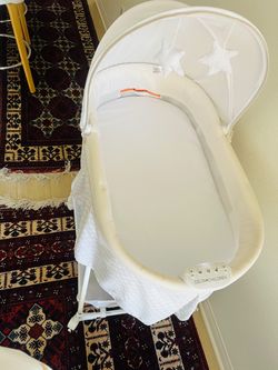 baby crib