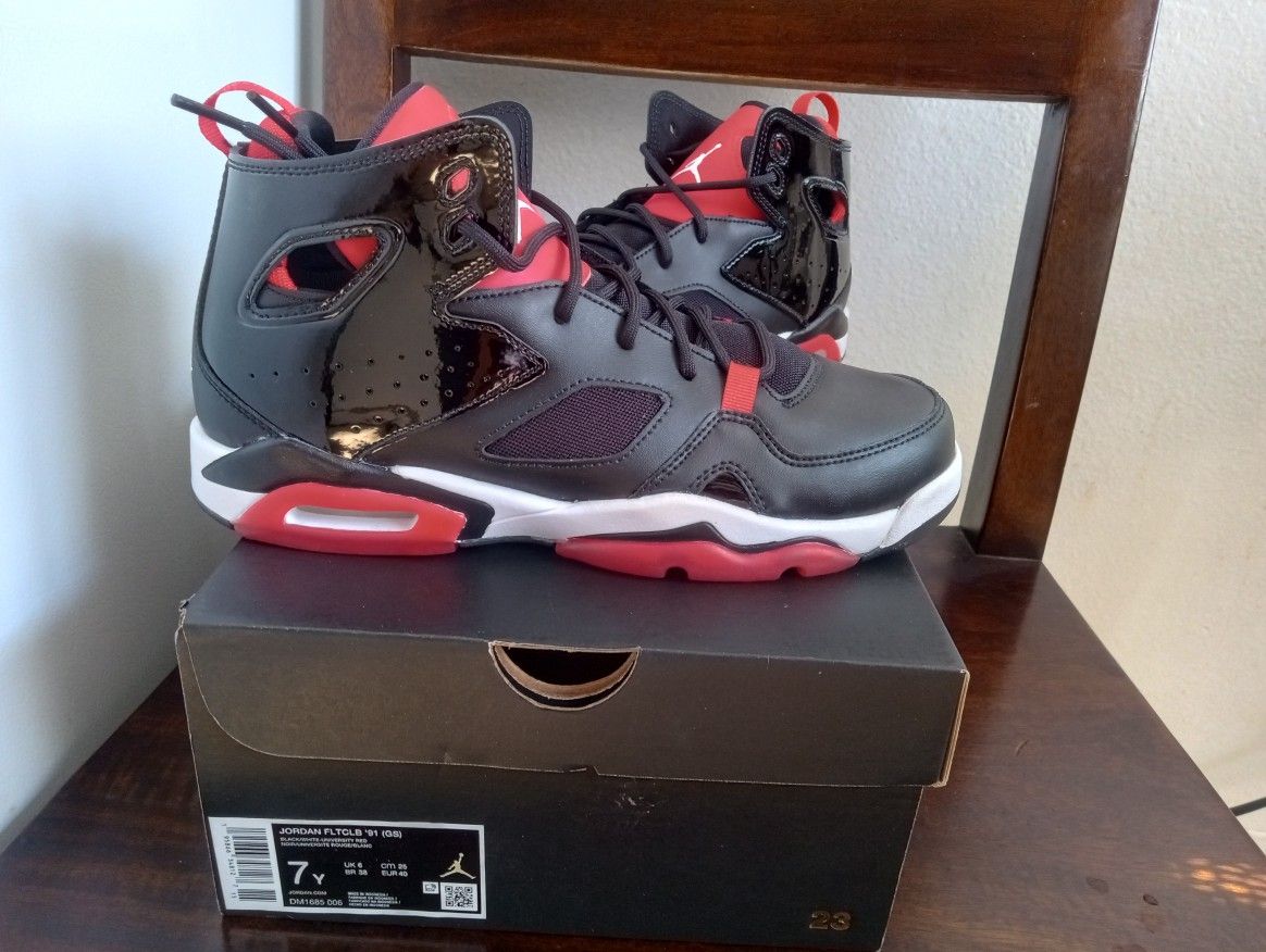 New Size 7 Youth $70