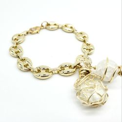 $18 ‐ Bracelet · Clear Glass Charm · Golden Chain
