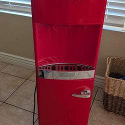 NEW Water Dispenser (Retro Style)