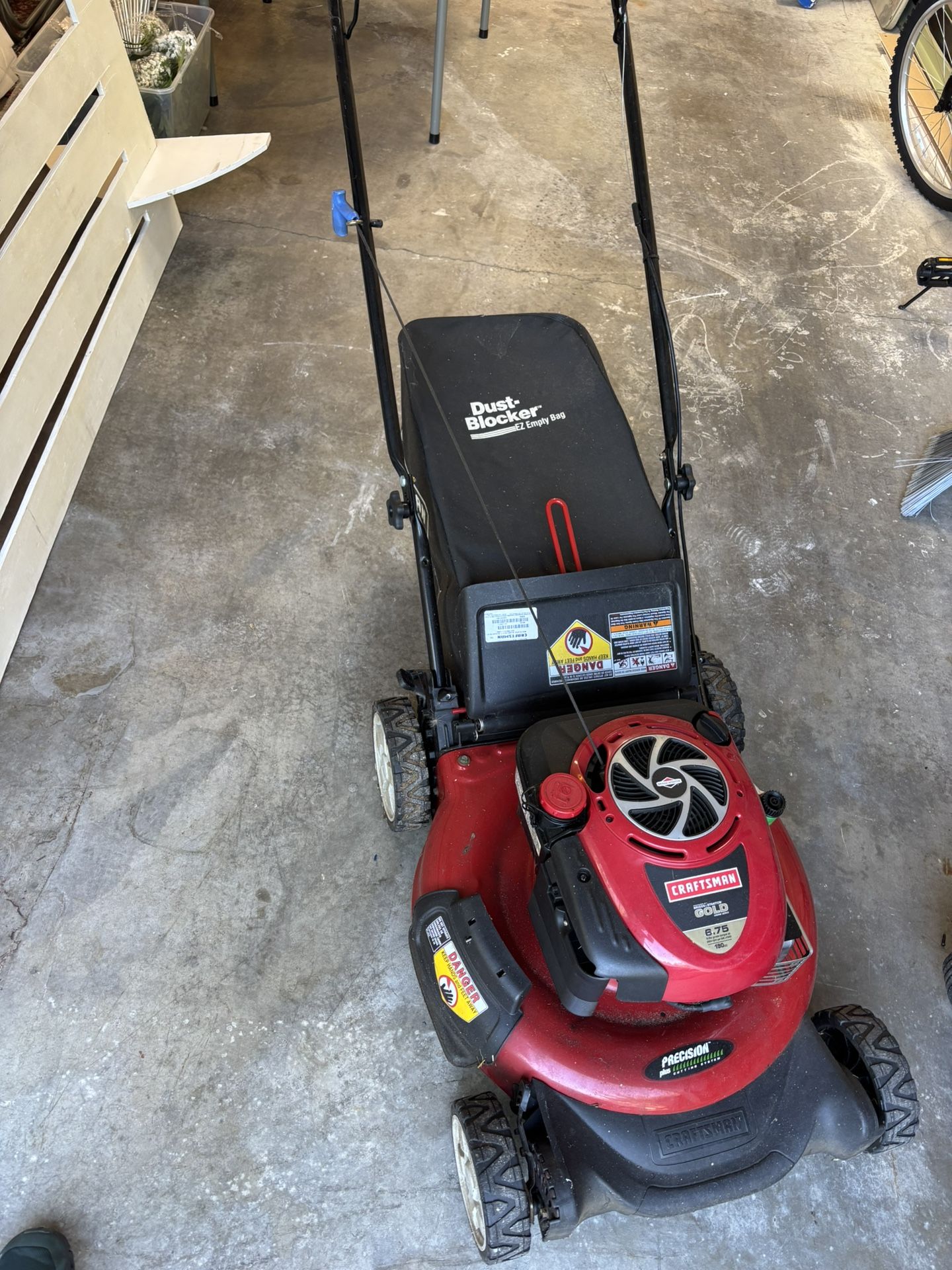 Craftsman Lawnmower 