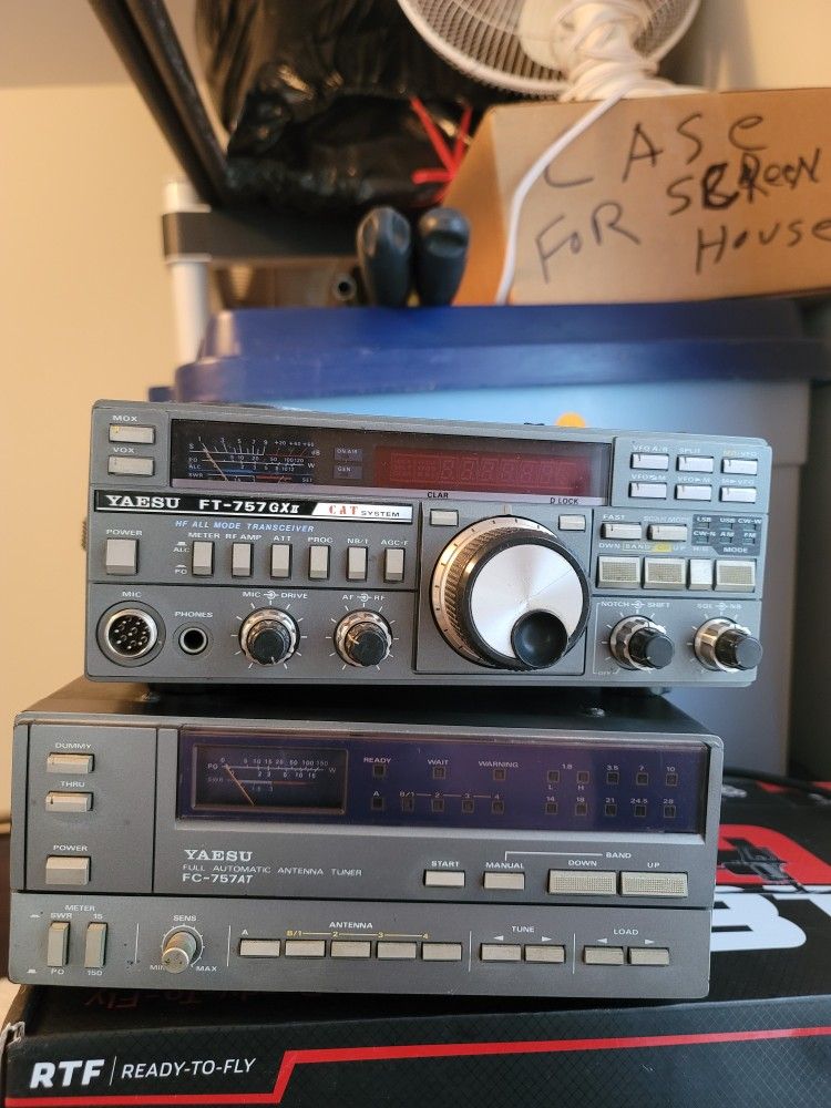 Yaesu Ft757gx2 And Ft757at