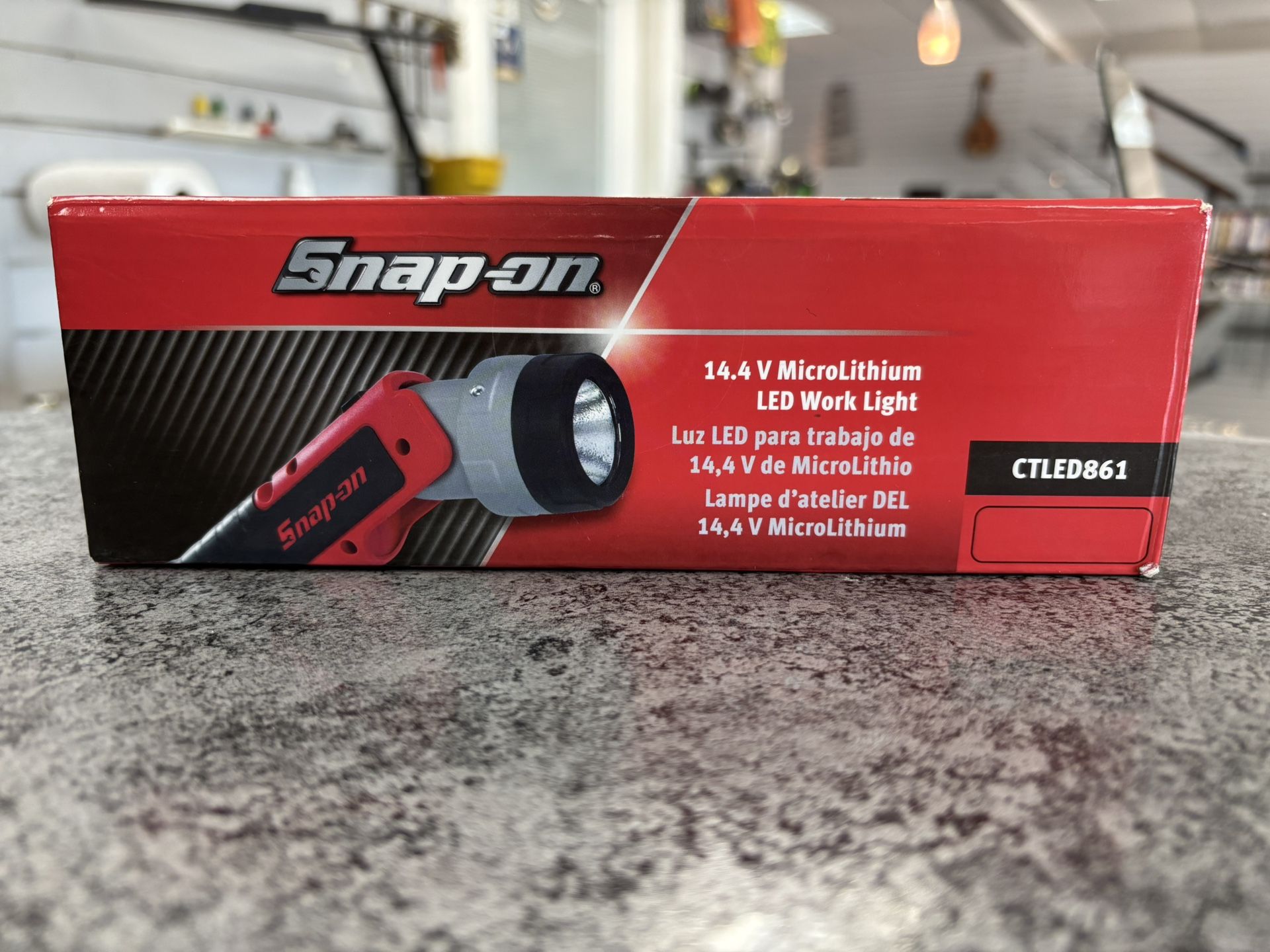Snap On Flashlight