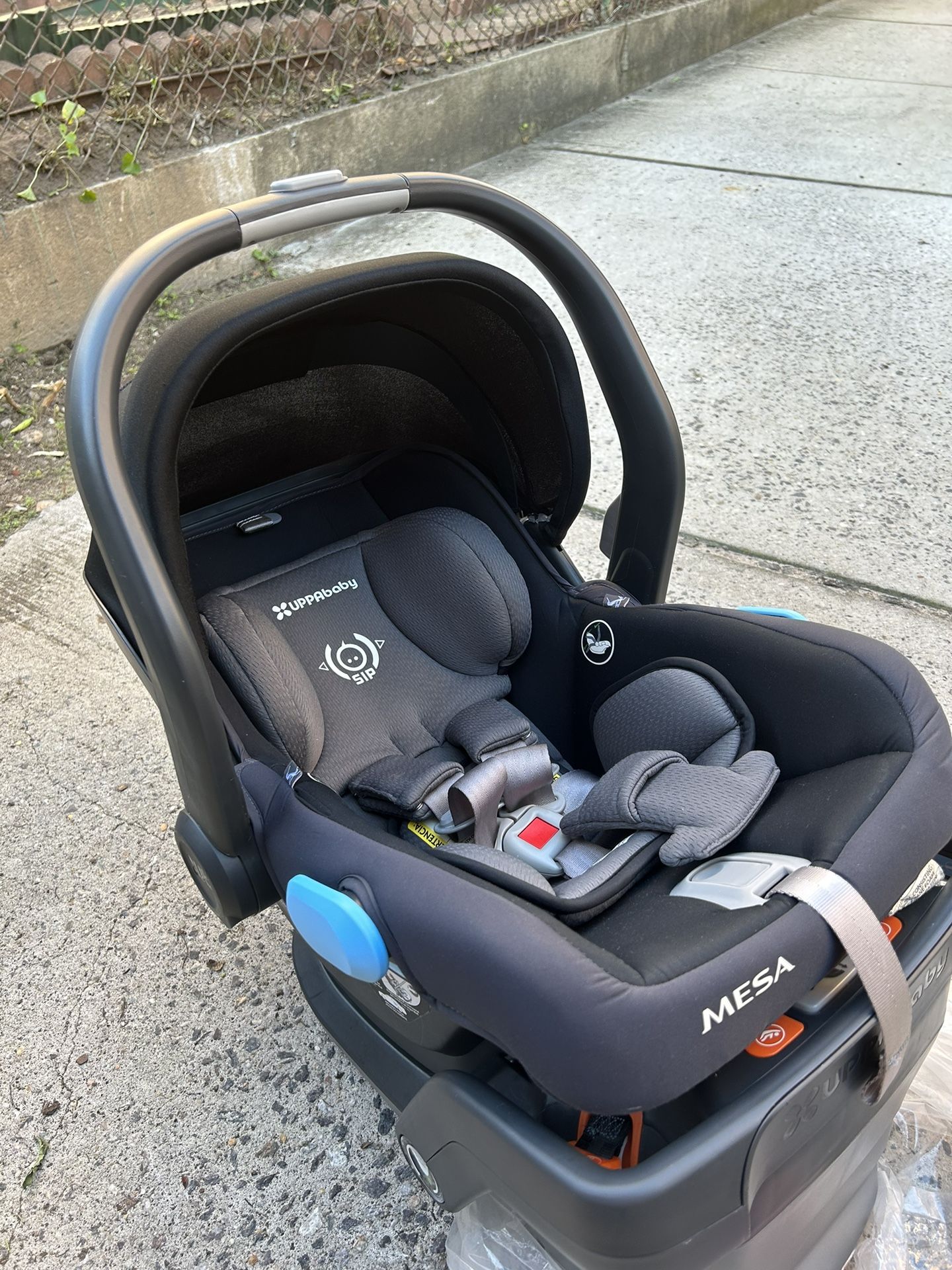 Uppababy Mesa Infant Car Seat