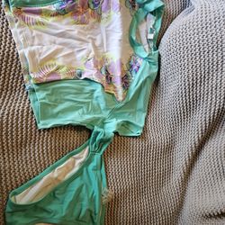Victoria Secret Swim Suit Top Lg Bottom Med
