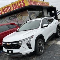 2025 Chevrolet trax clean title 40k miles full price cash 21500$