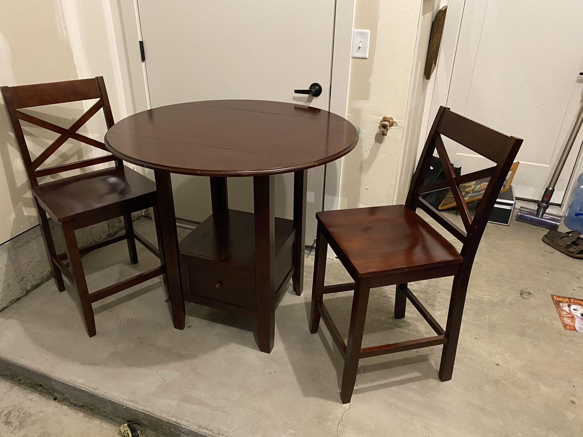 Pub table for sale (as is) throwing in stools for free