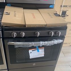 ge in. cu. ft. range with self-cleaning oven in slate
