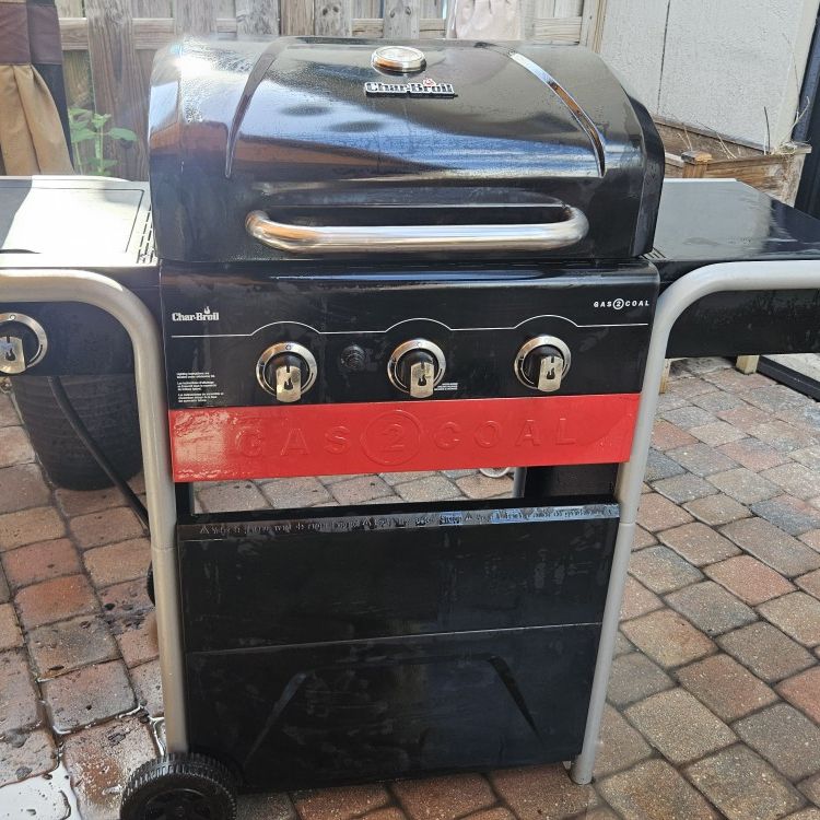 Særlig henvise Herre venlig Charbroil gas2coal barbecue grill BBQ grill gas propane charcoal for Sale  in Princeton, FL - OfferUp