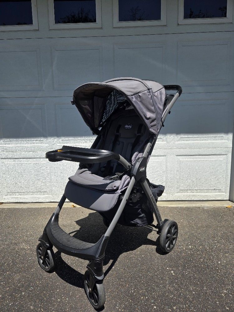 Mini Bravo Plus Lightweight Stroller Chicco